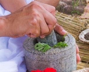 कोरोना वारियर्स के तौर पर पहचान न मिलने से आयुर्वेदिक डॉक्टर खफा 