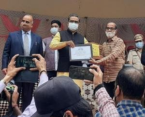 kunihar-best-worker-award-15-april-2021