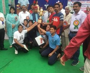 महिला कुश्ती प्रतियोगिता में बिलासपुर की छात्राएं प्रथम 