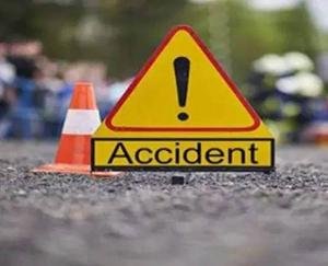 राष्ट्रीय उच्च मार्ग चंडीगढ़ मनाली पर दो ट्रकों की भीषण टक्कर