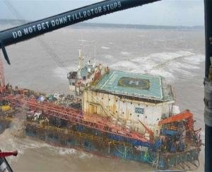 Cyclone-Tauktae-P-305-BARGE-MUMBAI-MAY-22-2021