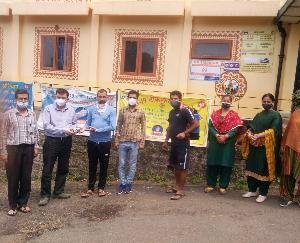 कुनिहार : ग्राम पंचायत धुन्दन समिति के उपाध्यक्ष मनोहर लाल ने पूरी पंचायत को करवाया सेनेटाइज़ 