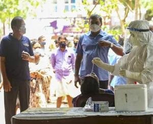 In the last 24 hours, 1 lakh 636 new cases of corona were reported in the country, 2427 people lost their lives due to infection.