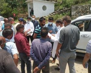 हिमाचल के जल शक्ति मंत्री महेंद्र सिंह से मिले करूणामुलक संघ के सदस्य लगाई नौकरी की गुहार 