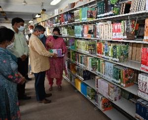 Solan: 697 new books purchased under IDP in Nauni University Library dedicated to students