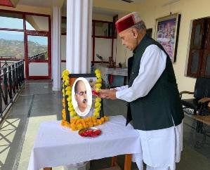 बंगभूमि के लाल डॉ श्यामाप्रसाद मुख़र्जी ने अपनी प्रतिभा से समाज को किया था चमत्कृत: धूमल