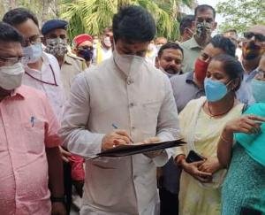 हमीरपुर :अनुराग सिंह ठाकुर से मिले कई प्रतिनिधिमंडल व आम जन