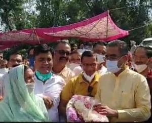 देहरा :उद्योग एवम परिवाहन मंत्री बिक्रम सिंह ने किया जामला सोलर परियोजना का उद्घाटन