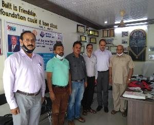 जोगिंद्रनगर : रोटरी क्लब जोगिंद्रनगर ने पूर्व मुख्यमंत्री राजा वीरभद्र सिंह के निधन पर शौक सभा का किया आयोजन