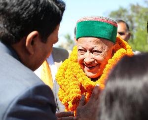 दाड़लाघाट : छः बार प्रदेश के मुख्यमंत्री रहे वीरभद्र सिंह के निधन पर किया गहरा दुख व्यक्त