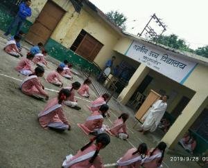 पूजा शर्मा ने महात्मा गांधी के जीवन के बारे में किये विचार प्रस्तुत