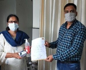 दाड़लाघाट : कोरोना की तीसरी संभावित लहर के लिए कोरोना संक्रमण से बचाव व्यस्वस्था पर बैठक का आयोजन