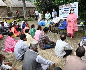 नौणी : व्यावसायिक पुष्प उत्पादन पर प्रशिक्षण शिविर