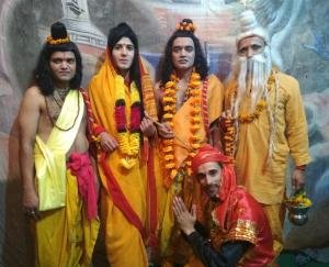 रामलीला मंचन में राम, भरत का हुआ मिलन