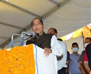 मुख्यमंत्री ने अर्की विधानसभा क्षेत्र में किए 41.33 करोड़ रुपये की लागत की विकासात्मक परियोजनाओं के लोकार्पण और शिलान्यास