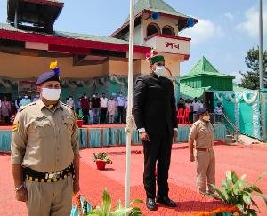 सोलन में आयोजित किया गया उपमण्डल स्तरीय स्वतंत्रता दिवस समारोह