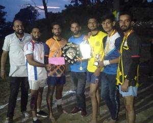शतरंज प्रतियोगिता में आकाश ठाकुर ने मारी बाज़ी 