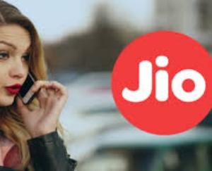 Reliance Jio यूजर्स को लगा बड़ा झटका