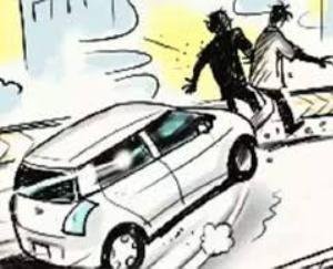 देहरा: गाड़ी ने खड़े व्यक्तियों को मारी टक्कर, चोटिल
