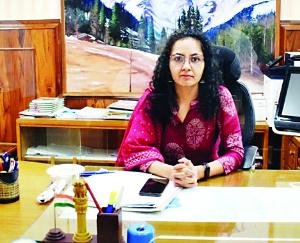 सोलन : प्रधानमंत्री का संवाद कार्यक्रम ज़िला के 11 स्थानों पर एलईडी से होगा लाईव प्रसारित - कृतिका कुल्हरी