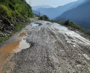 Even after 75 years of independence, Rajgarh Nauhradhar road is shedding tears of its plight