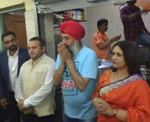 The mouth of the poor, the ball of the master