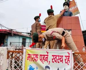  देहरा :एनसीसी कैडेट्स ने नेहरन पुखर में चलाया सफाई अभियान