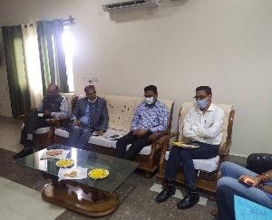  देहरा :केन्द्रीय विश्वविद्यालय की जमीन की निशानदेही का कार्य 30 सितम्बर तक होगा पूर्ण: डॉ. निपुण जिंदल