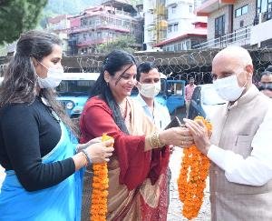 सोलन : महिला एवं बाल विकास विभाग द्वारा जागरूकता शिविर का आयोजन