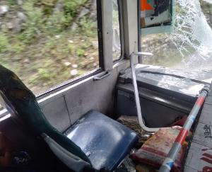 Kinnaur: Debris fell on HRTC bus from hill in Nigulsari, 5 injured