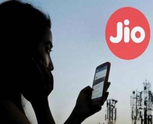 Reliance Jio's network down, users are facing problems