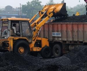 Concern over coal crisis, ministry warns amid power crisis