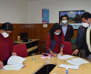 Solan: Third level randomization process completed for by-election in Arki constituency