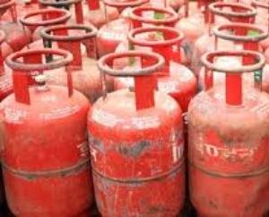 Inflation hit: Commercial cylinder price hiked by Rs 266