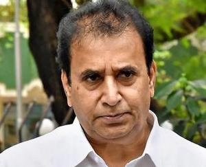 Former Maharashtra Home Minister Anil Deshmukh's troubles increased, custody may go to CBI