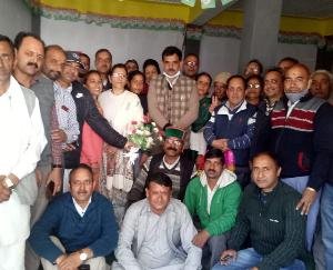 Darlaghat: Newly elected MLA Sanjay Awasthi was warmly welcomed by the Panchayat Congress Committee