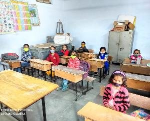 About 65 percent children of first and second grade reached school in Himachal Pradesh on the first day