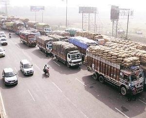 Ban on entry of trucks coming from other states in Delhi, this decision due to air pollution