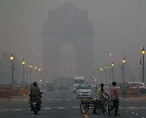 Delhi air still 'very poor', AQI reaches 315