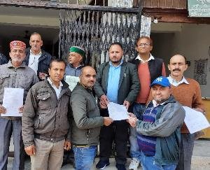 जसवां:परागपुर-लोगो ने सड़क के लिए दान की बेशकीमती जमीन