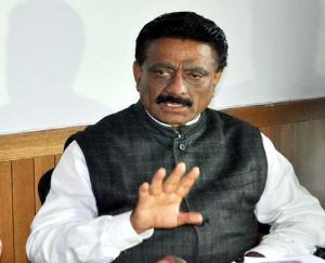 Government trying to woo the working class in the last year: Rathore