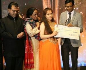 Shimla: Visually impaired singer Muskan Negi bags 'Golden Voice Award'