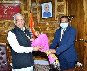 Shimla: Vice Chancellor of Arni University calls on the Governor