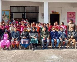 Jogindernagar: Education dialogue organized in Government Senior Secondary School, Santhal