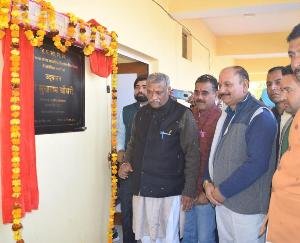 Paonta-sahib: Energy Minister Sukhram Chaudhary inaugurated additional building of Pipliwala School
