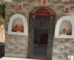 लडभडोल: दुर्गा मंदिर से गहने चोरी