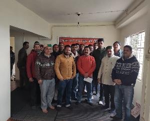 Himachal Pradesh State Electricity Board Technical Employees Union expressed anger over non-fulfillment of demands hp