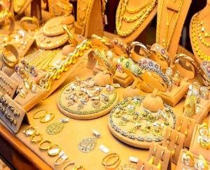 Gold and silver prices fell for the third consecutive day