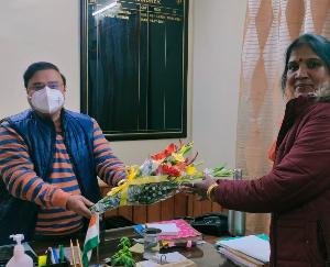 पालमपुर : 2009 एच ए एस बैच के अधिकारी डॉ विक्रम महाजन ने संभाला म्युनिसिपल कमिश्नर पालमपुर का कार्यभार 