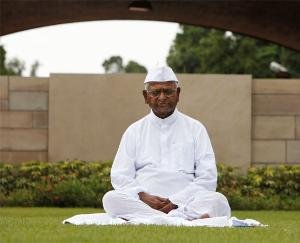 Wrote a letter to Thackeray, said I will fast against liquor policy: Anna Hazare